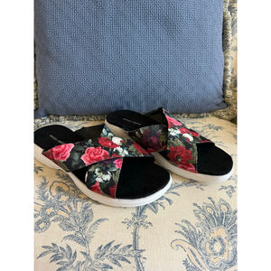 New Easy Spirit Black Red Floral Slip-On Sandals US 11